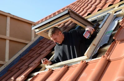 Pose de fenêtres de toit Velux à Syam